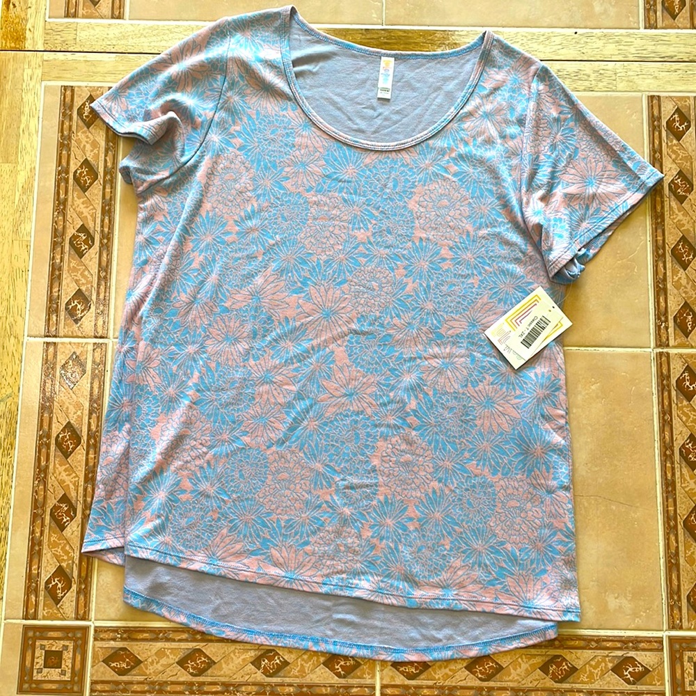 LuLaRoe Classic T 2XL